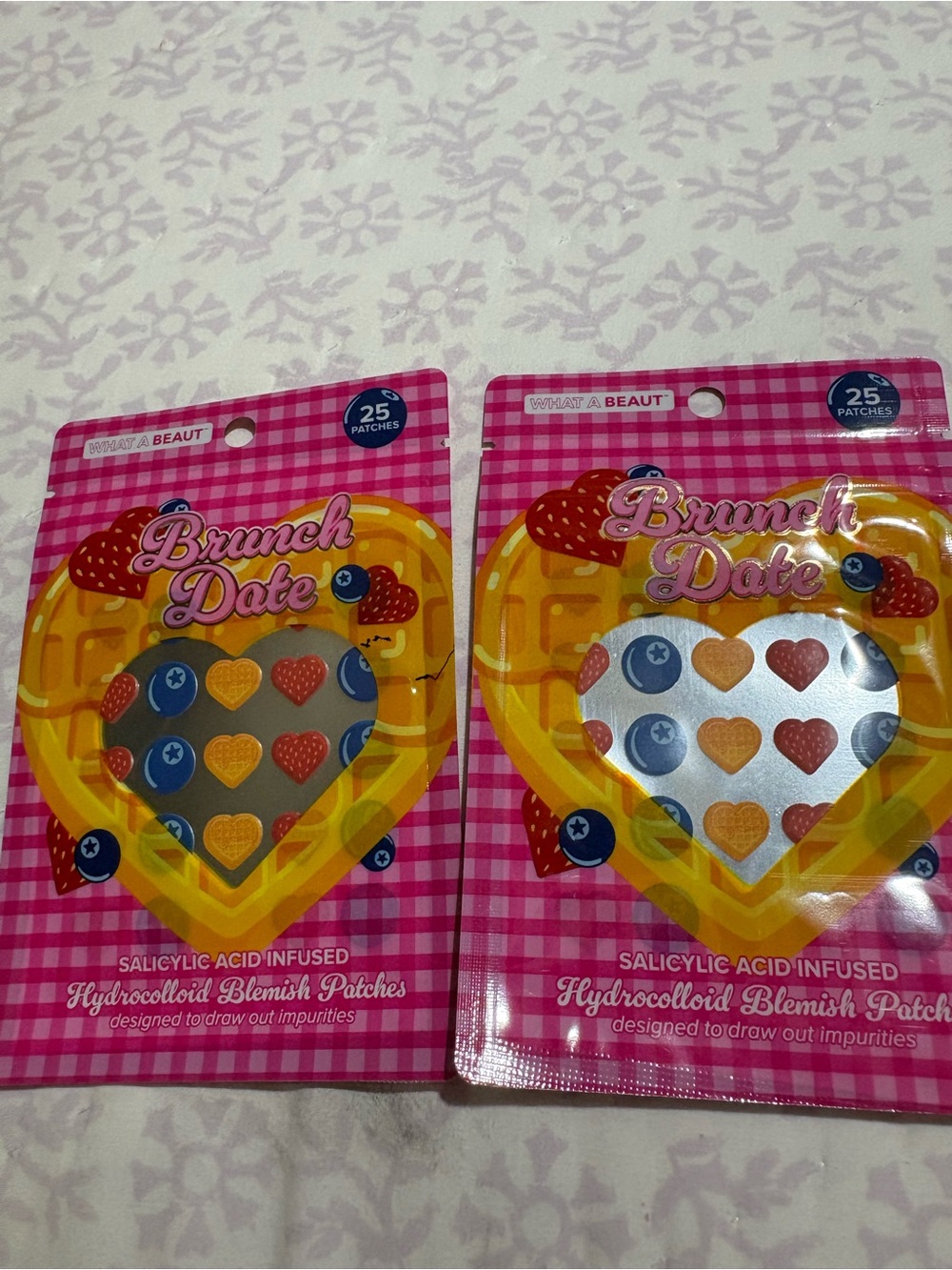 Hydrocolloid Blemish Patches - Pink Heart Packaging